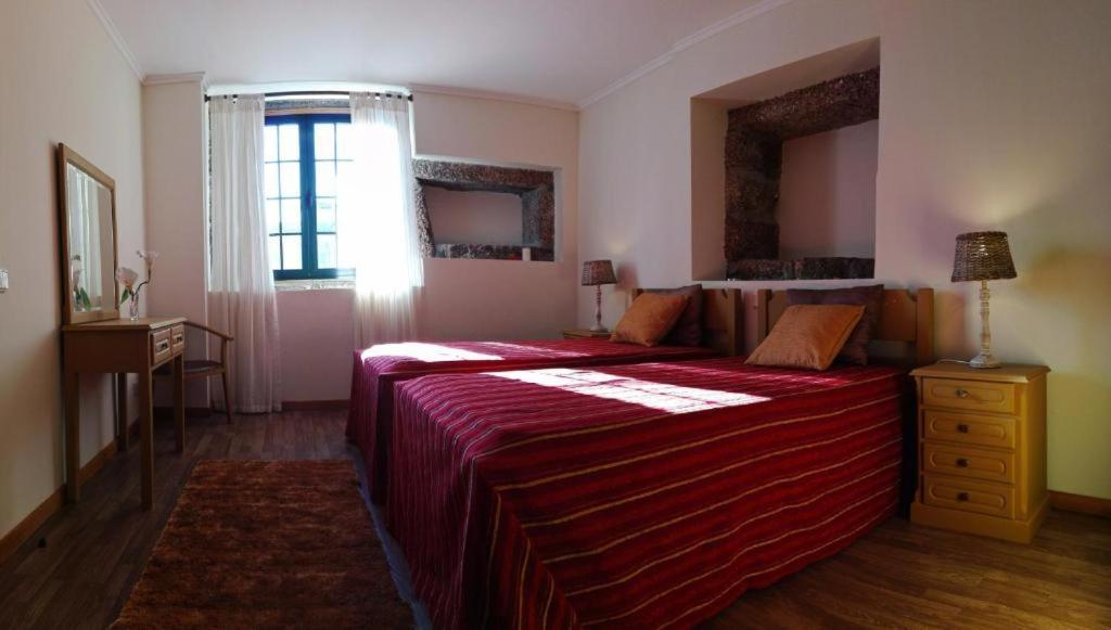 Guesthouse Casa Das Abegoarias سيلوريكو دي باستو المظهر الخارجي الصورة